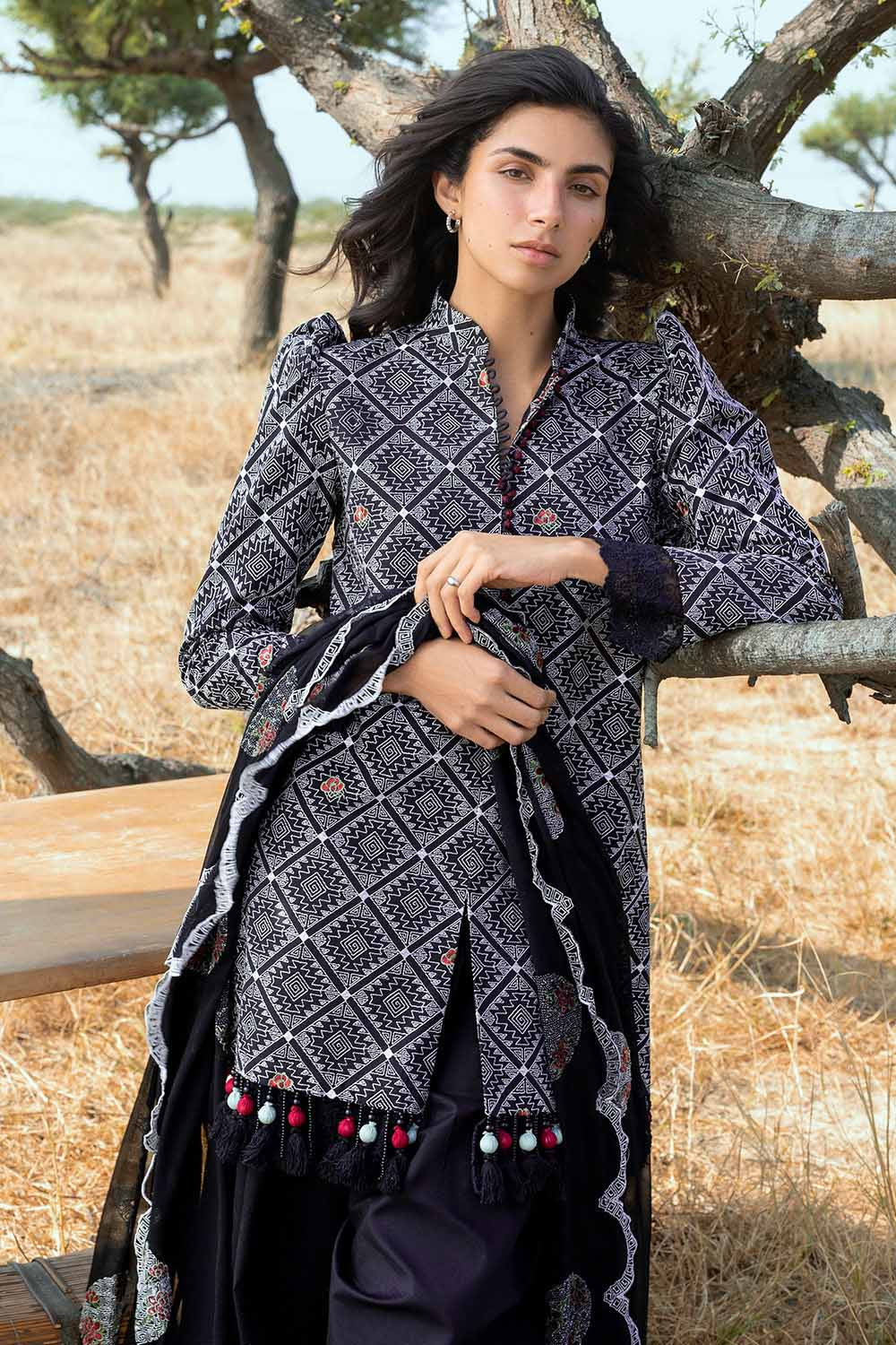 3 Piece Embroidered Swiss Voile Suit with Embroidered Chiffon Dupatta LSV-62003