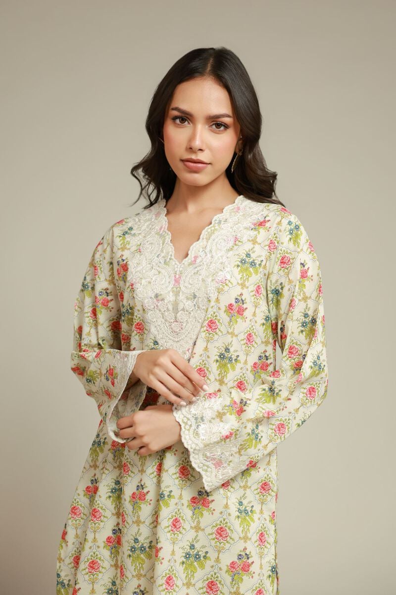 Fabrics 2 Piece PKR 4,500