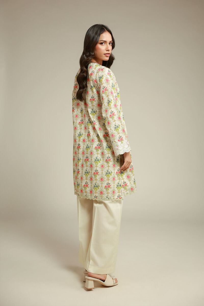 Fabrics 2 Piece PKR 4,500