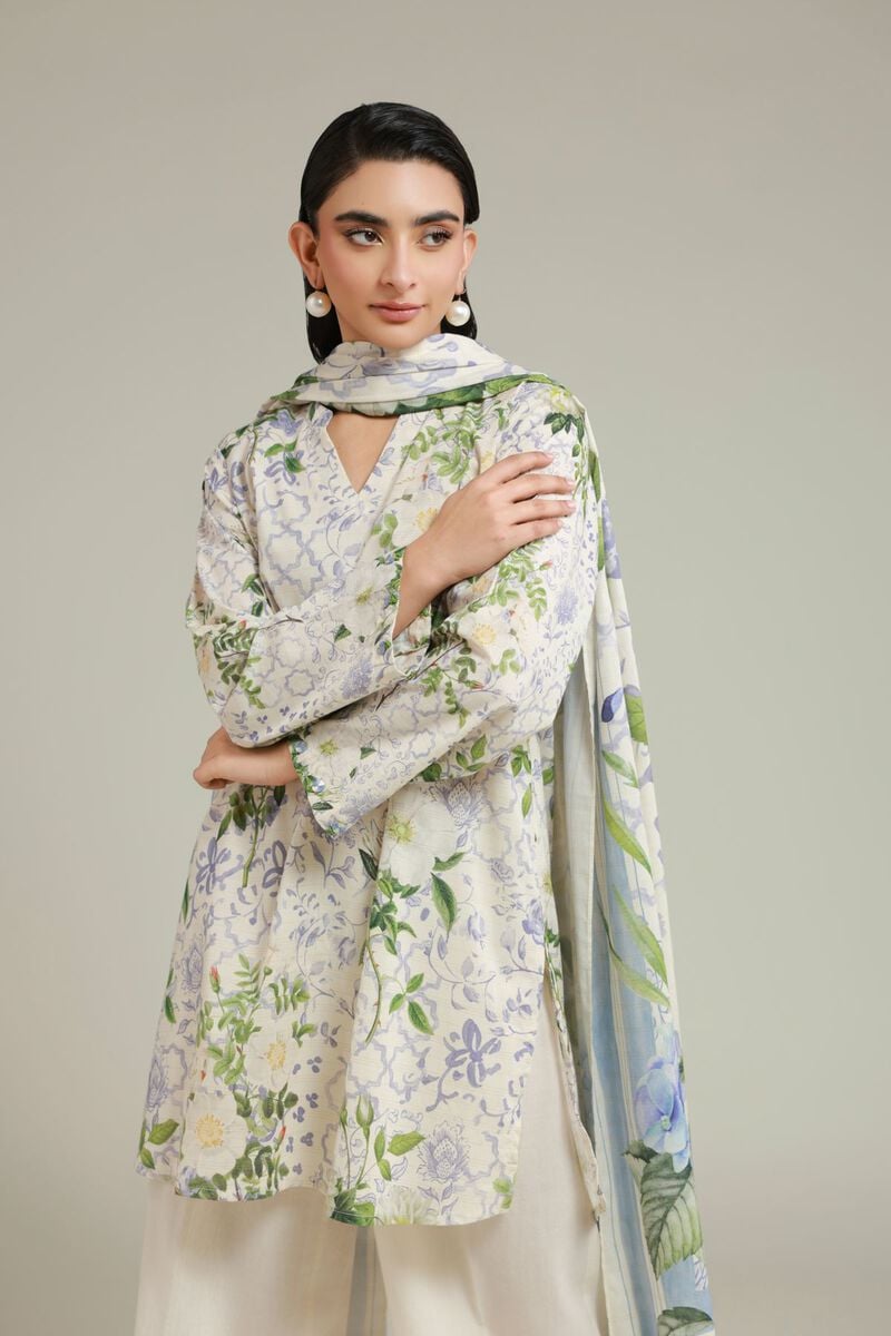 Fabrics 3 Piece PKR 5,500