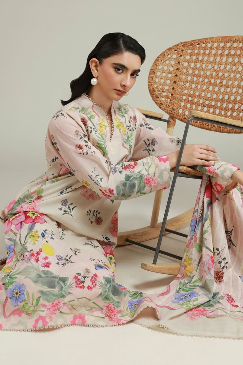 Fabrics 3 Piece PKR 5,500